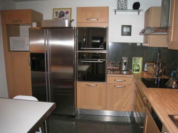 Les Toits Des Cordeliers Apartman Nancy Szoba fotó